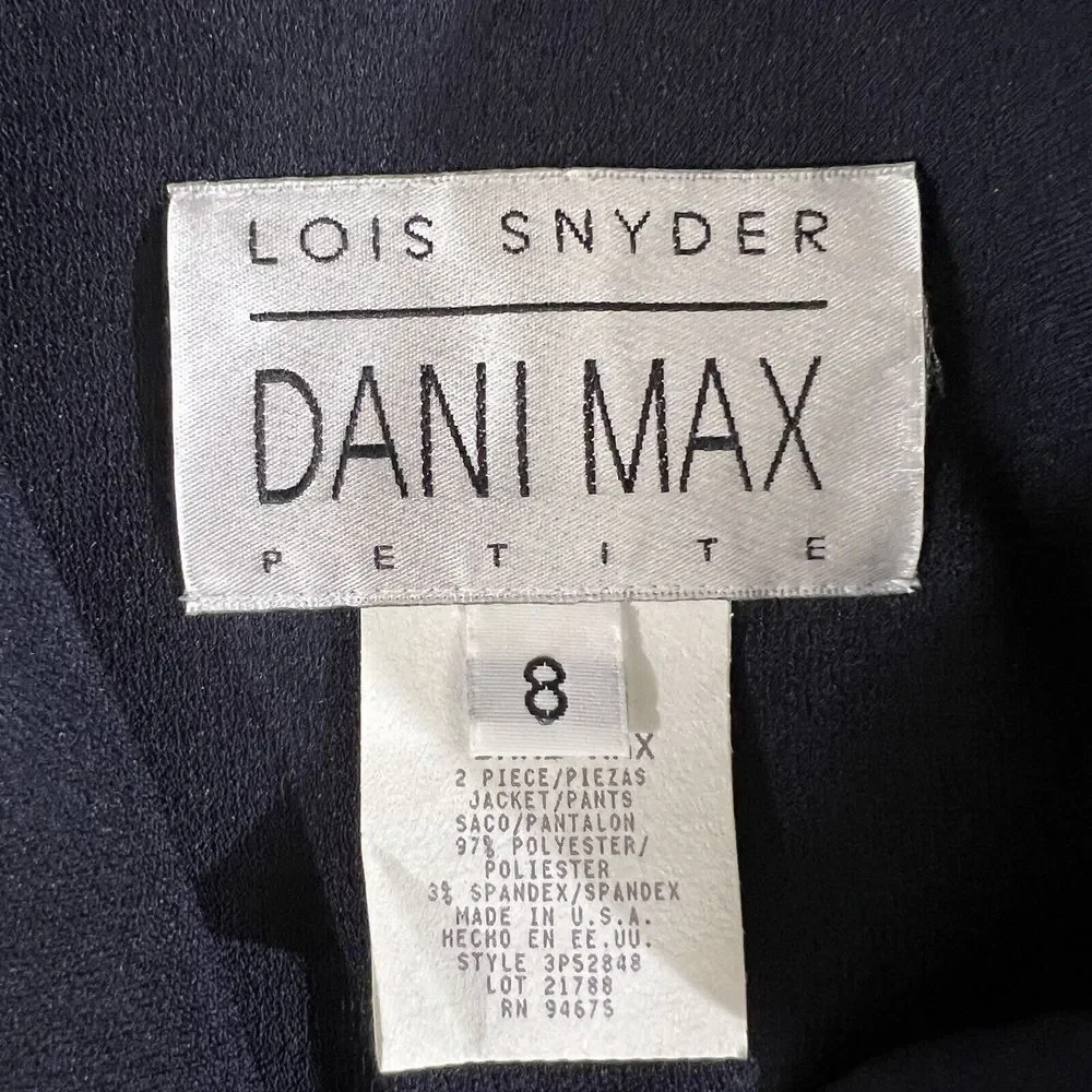 lois snyder length 22